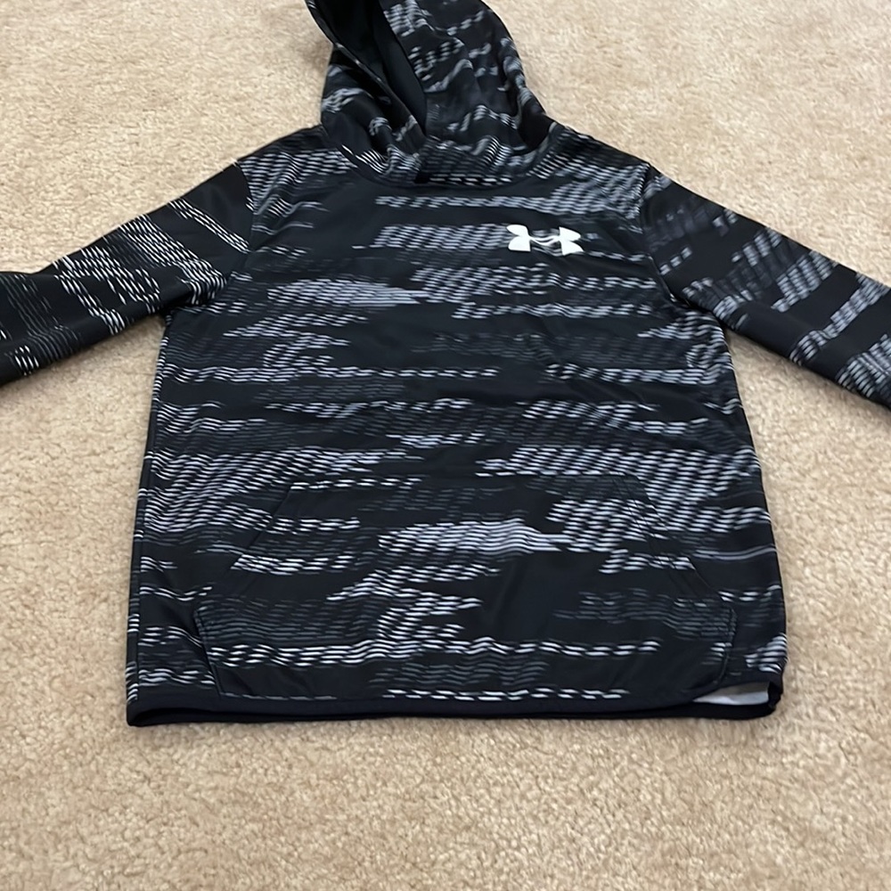 2 pack Under Armor boys sweatshirt - Picture 2 of 5